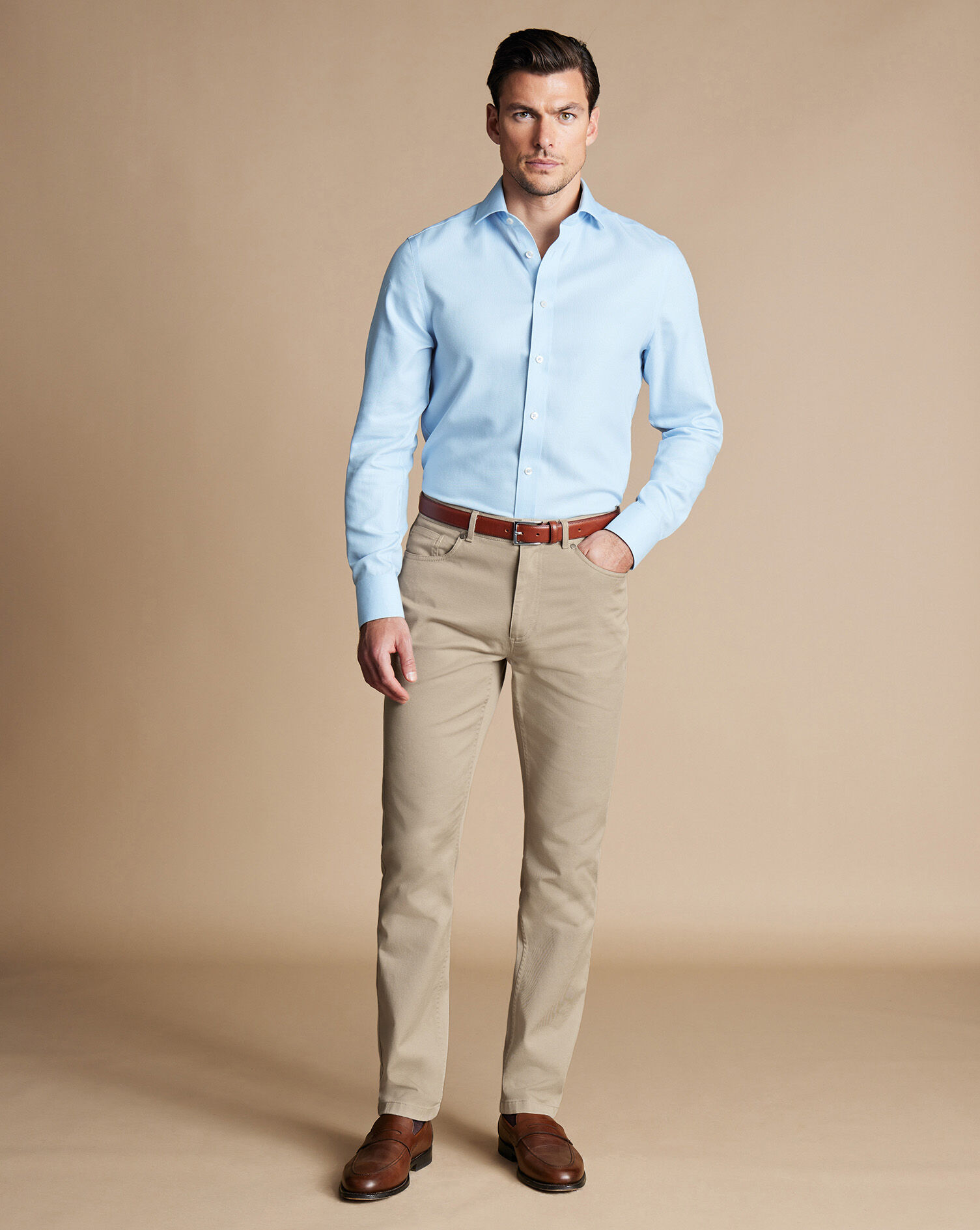 Would wearing khaki pants with a solid color T-shirt look right? - Quora
